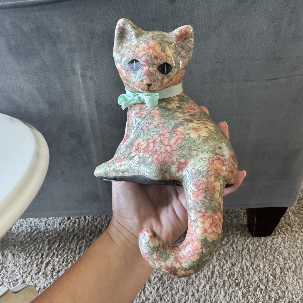 Vtg Decoupage Cat Floral Chintz Shelf Sitter San Francisco Music Box Co WORKS - Picture 6 of 8